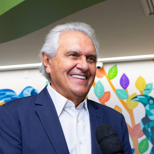 Segurança pública derruba imagem de governadores, mas Caiado se destaca com desempenho acima da média