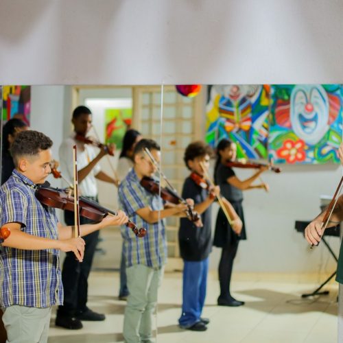 Recital de violinos emociona público e marca novo capítulo da cultura em Senador Canedo