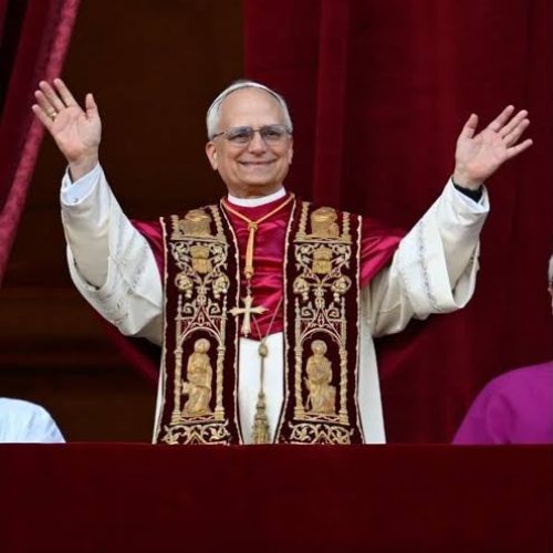 Papa Leão XIV anuncia nódulo no pulmão e passará por cirurgia em Roma