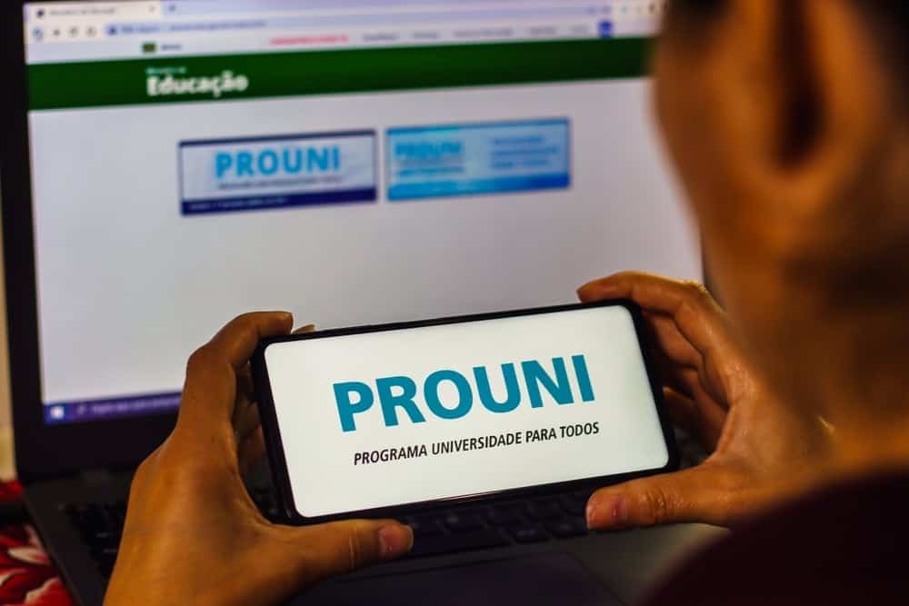 Termina hoje o prazo de inscrição no Prouni 2025 do 2º semestre
