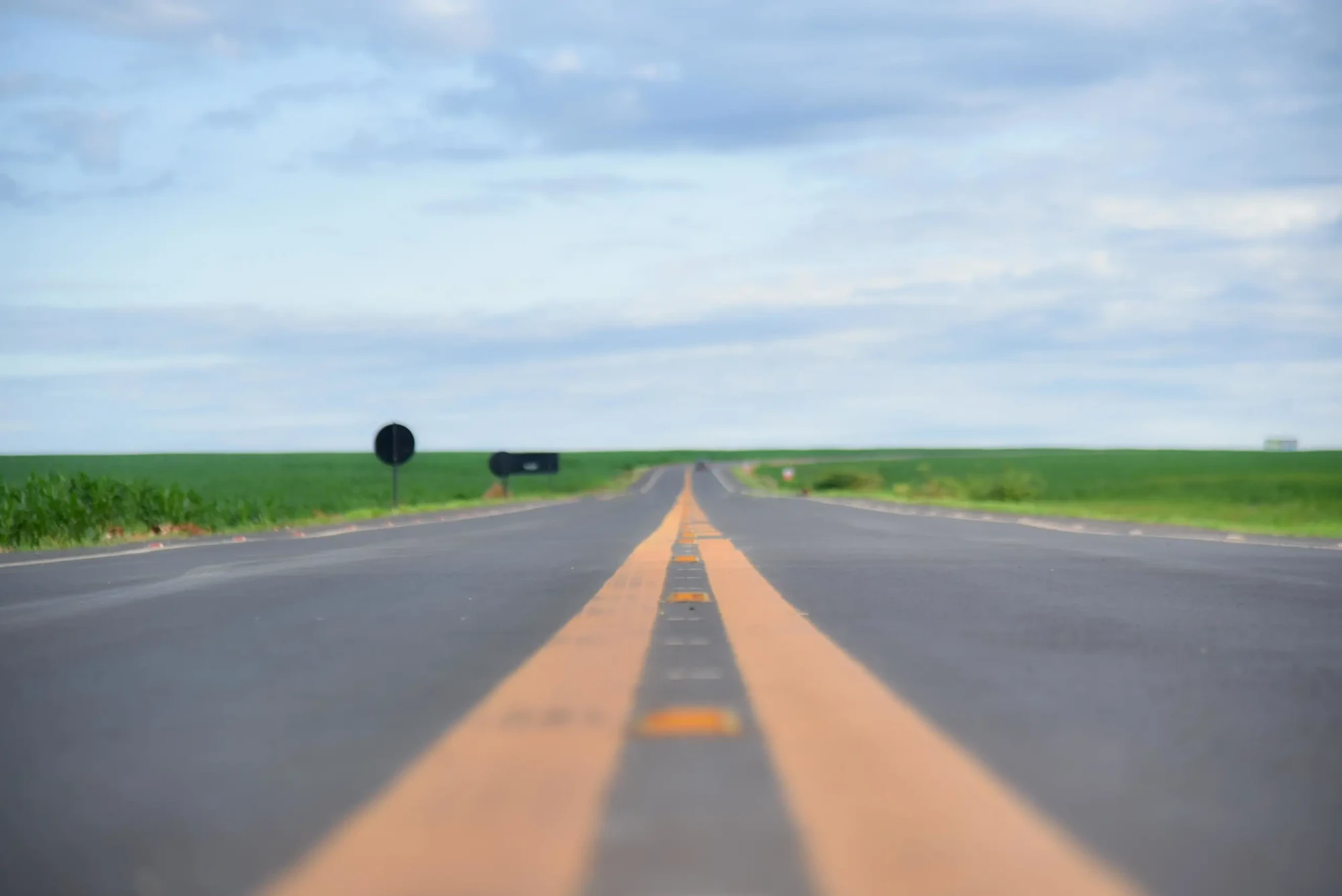 Governo de Goiás lança pacote de R$ 1,1 bilhão para obras rodoviárias com modelo inédito de parceria com OSCs