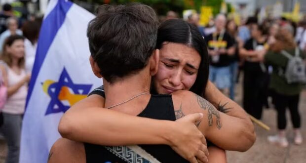 Hamas anuncia fim da guerra com Israel após acordo de paz mediado por EUA e países árabes