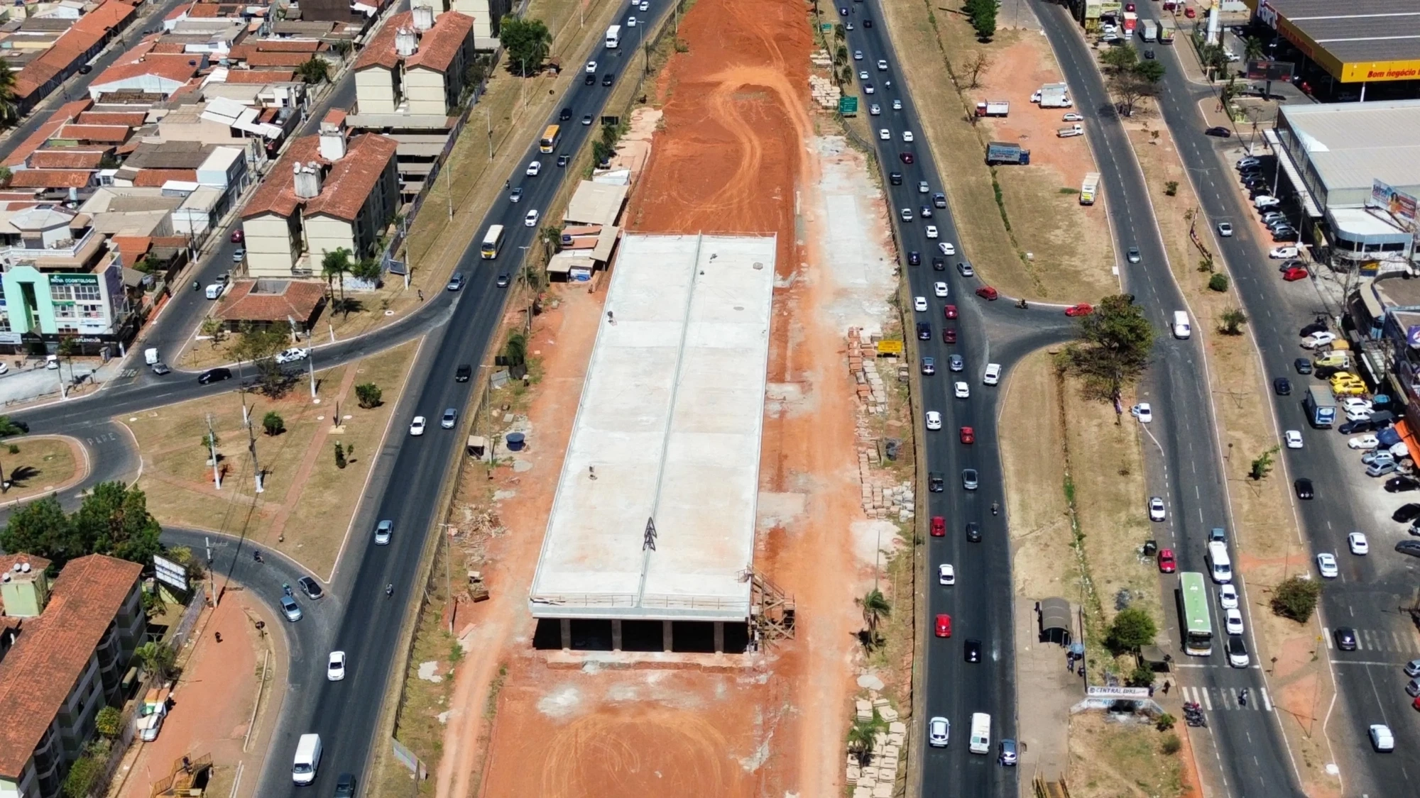 Engenheiro propõe transformar novo viaduto da BR-040 em rodoviária interestadual em Valparaíso de Goiás