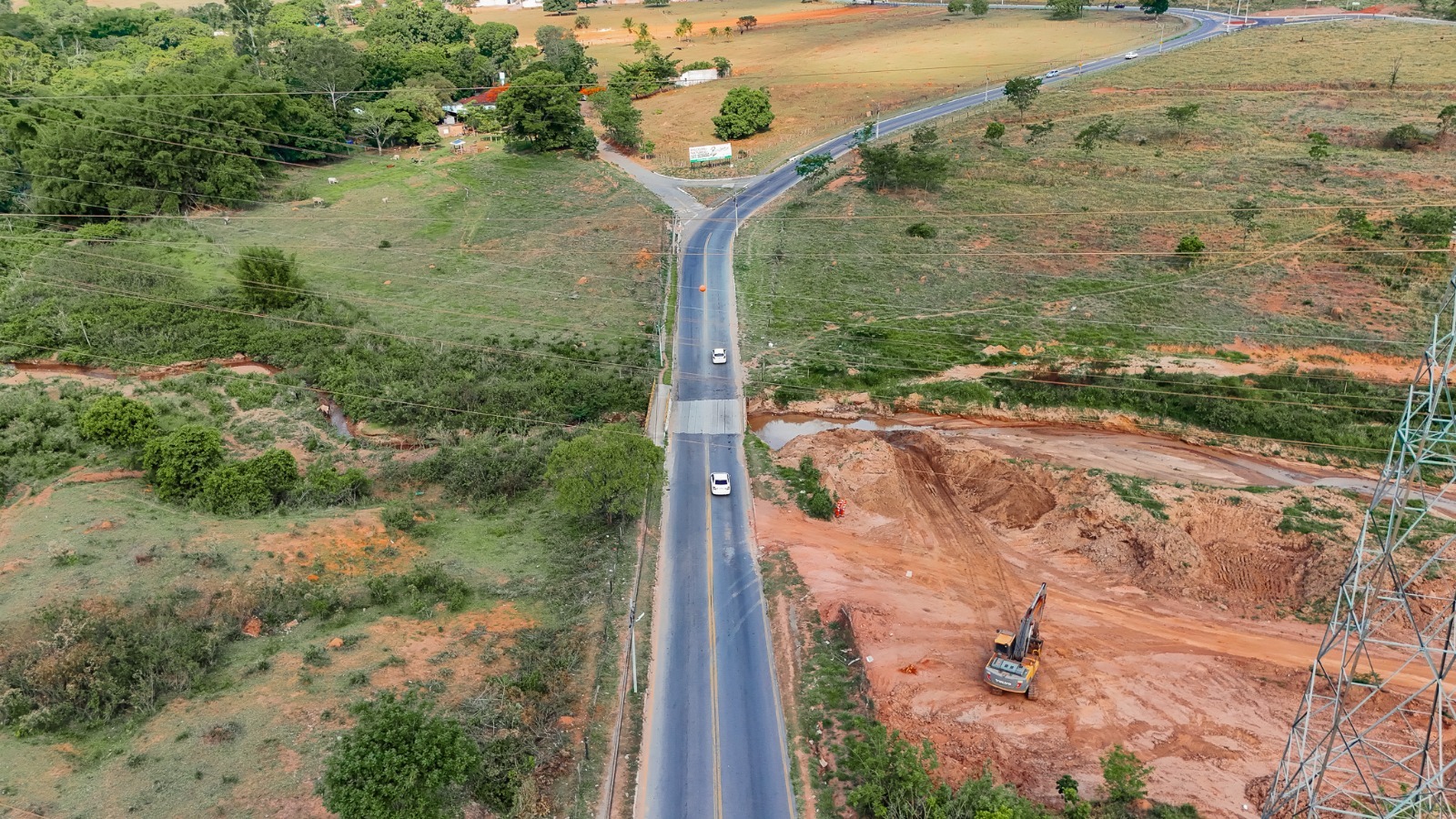Manutenção de ponte no Flor do Ipê integra ações de infraestrutura preventiva em Senador Canedo