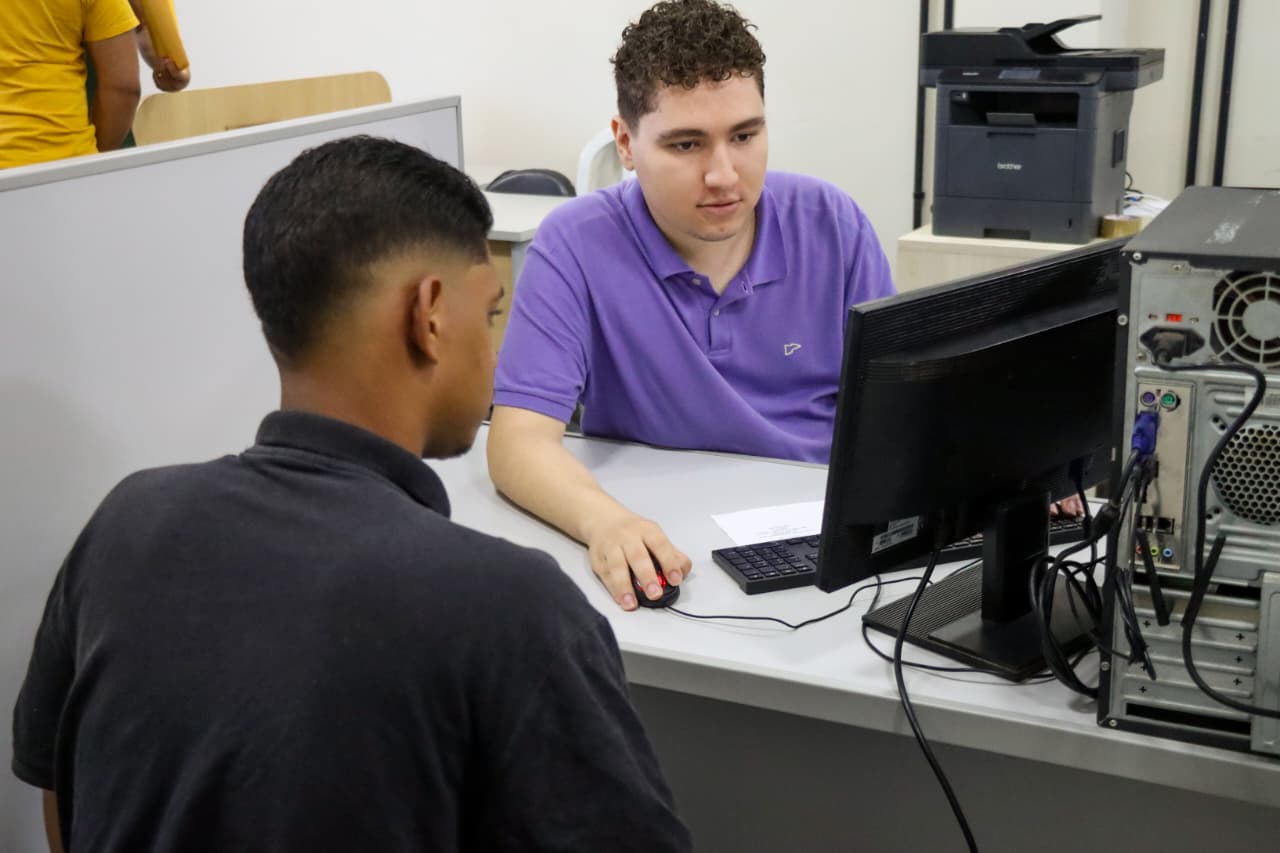 Senador Canedo oferece quase 1.200 vagas de emprego em diversas áreas; oportunidades seguem até quinta (11)