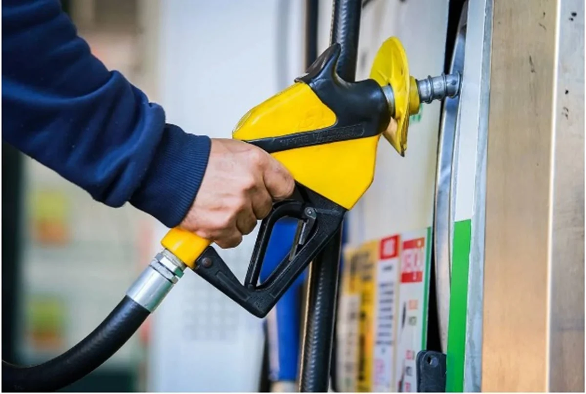 Goiás reajusta ICMS dos combustíveis a partir de 2026 e preço ao consumidor deve subir
