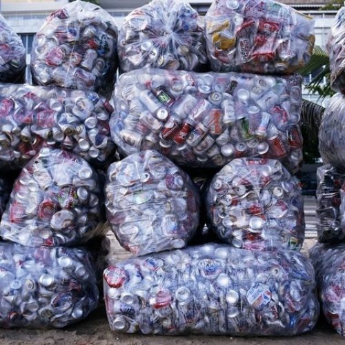 Brasil recicla menos de 10% do lixo e perde R$ 14 bilhões por ano com desperdício de resíduos