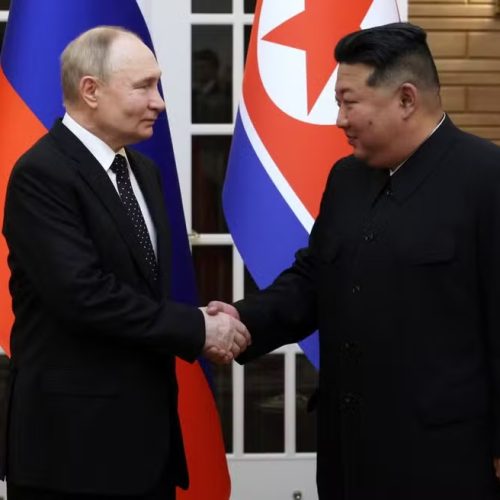 Rússia usa míssil norte-coreano em ataque a Kiev que matou 12, dizem autoridades ucranianas