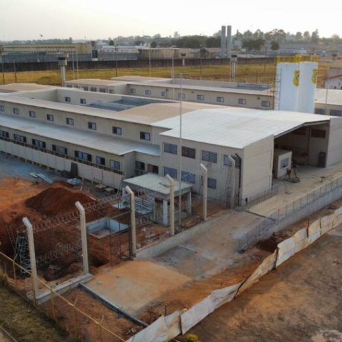 Goiás Investirá R$ 102 Milhões em Novos Presídios e Ampliação de Vagas Até 2025