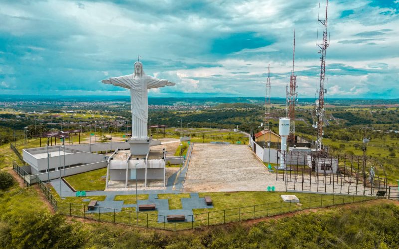Frente fria muda o tempo e derruba temperaturas em Senador Canedo