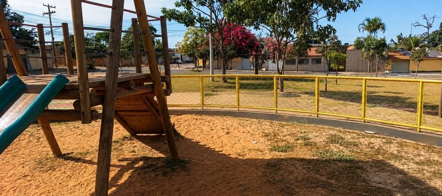 Praça do Morada do Morro recebe melhorias para reforçar segurança no parquinho