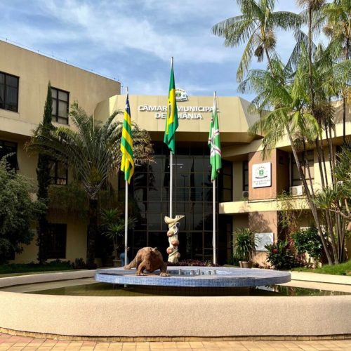 Gestão Sandro Mabel começa com aliança estratégica entre Prefeitura e Câmara para superar desafios em Goiânia