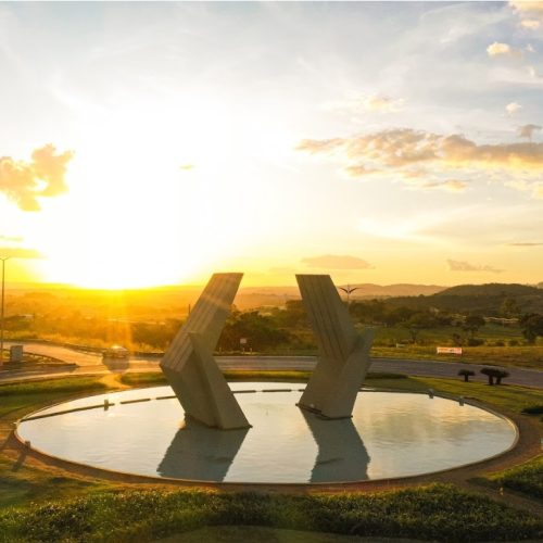 Prefeitura de Senador Canedo divulga funcionamento dos serviços durante o feriado do Dia do Servidor Público