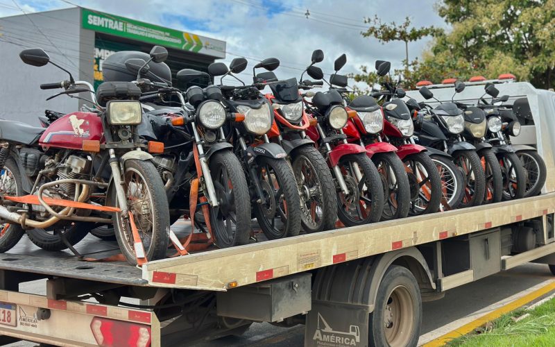 Operação “Randandan” apreende 22 motocicletas irregulares em Senador Canedo