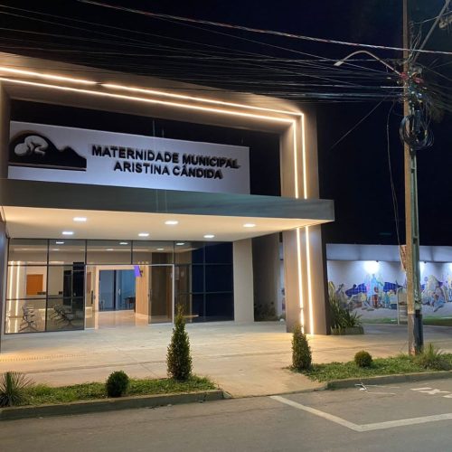 Bebê encontrado abandonado recebe alta médica em Senador Canedo