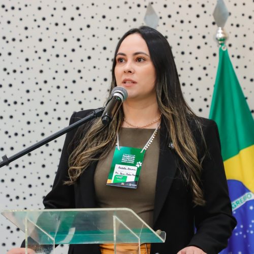 Senador Canedo promove seminário sobre fiscalização de maus-tratos contra animais