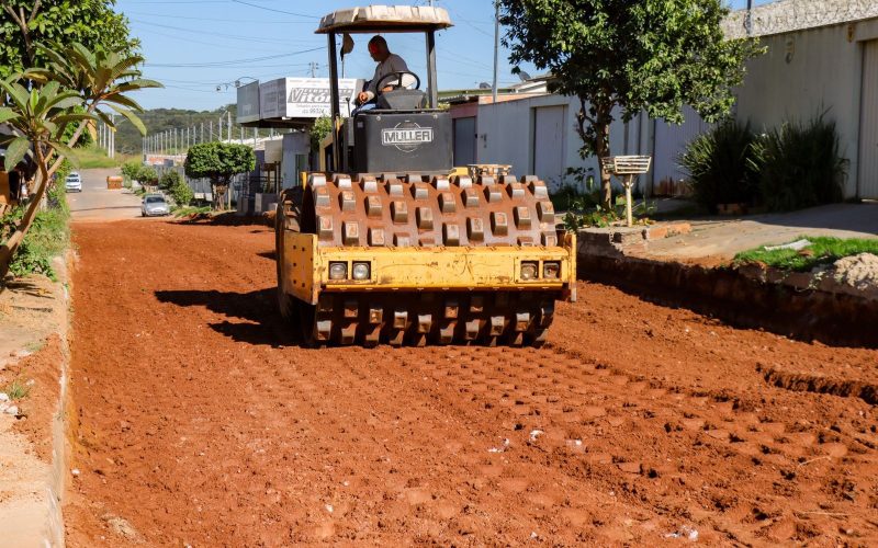 Ecológico Araguaia recebe preparação para recapeamento asfáltico