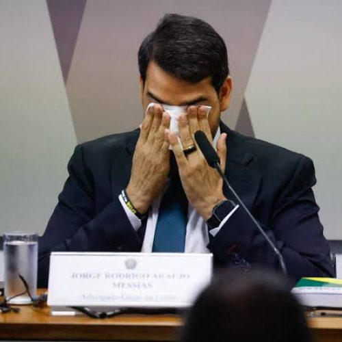 Senado rejeita indicação ao STF e impõe derrota ao governo federal