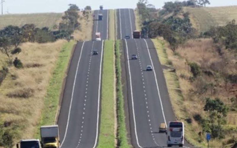 Governador Daniel Vilela anuncia duplicação de três rodovias em Goiás