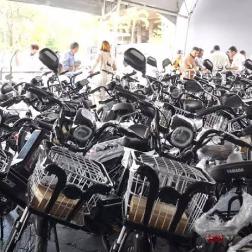 Governo investe R$ 5 milhões em bicicletas elétricas para agentes de saúde em Goiás