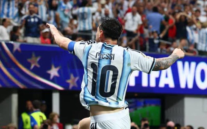 Argentina reage no fim, vence Inglaterra e garante vaga na final da Copa do Mundo 2026