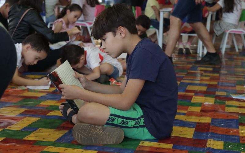 Cine Leitura do Bem leva cultura, diversão e incentivo à leitura para famílias em Senador Canedo