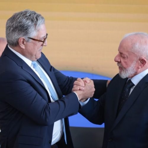 Lula relança programa para reduzir filas no SUS com novo nome e parcerias com setor privado