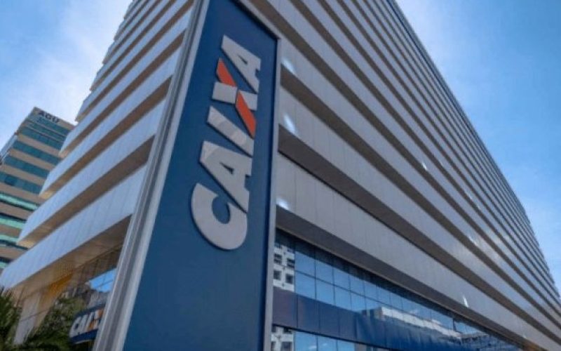 Caixa oferece empréstimos de até R$ 21 mil pelo Programa Acredita para inscritos no CadÚnico