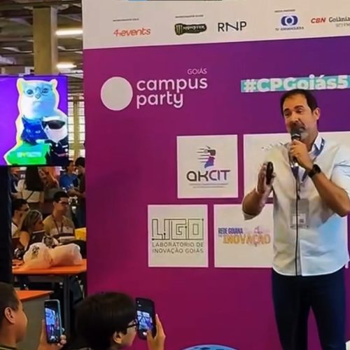 Fernando Pellozo destaca inovação de Senador Canedo na Campus Party Goiás