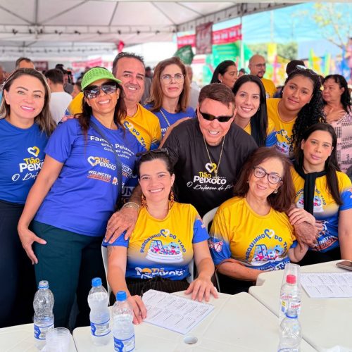 Gabinete Itinerante mobiliza multidão e leva serviços gratuitos ao Jardim Mariliza