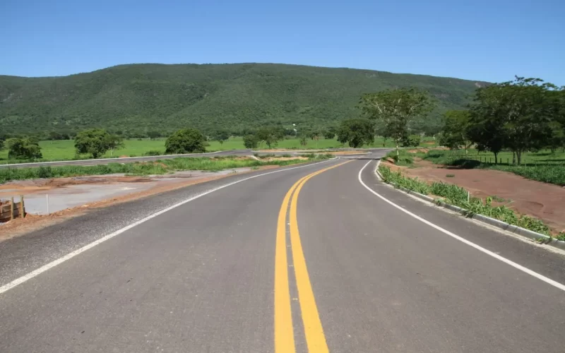 Governo de Goiás investe mais de R$ 573 milhões em obras de infraestrutura no Entorno e Nordeste do estado