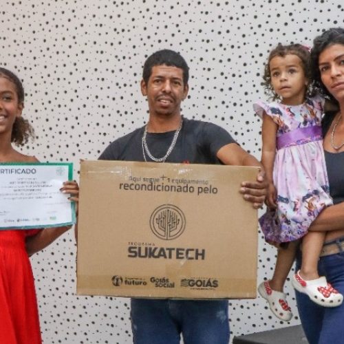 Senador Canedo celebra conquista de 86 alunos e avança na inclusão digital e qualificação profissional