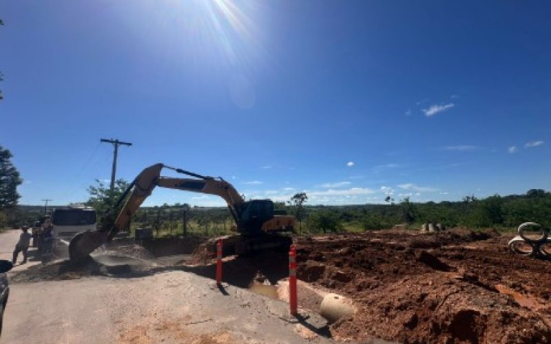 Intervenção de drenagem melhora escoamento de água na Avenida Paraíso