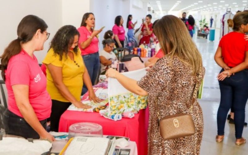 Senador Canedo realiza a primeira Feira das Mulheres Empreendedoras de 2026 no Paço Municipal