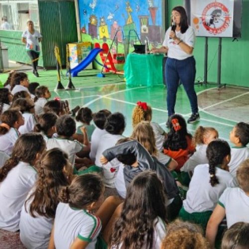 Senador Canedo mobiliza estudantes e motoristas no combate à dengue