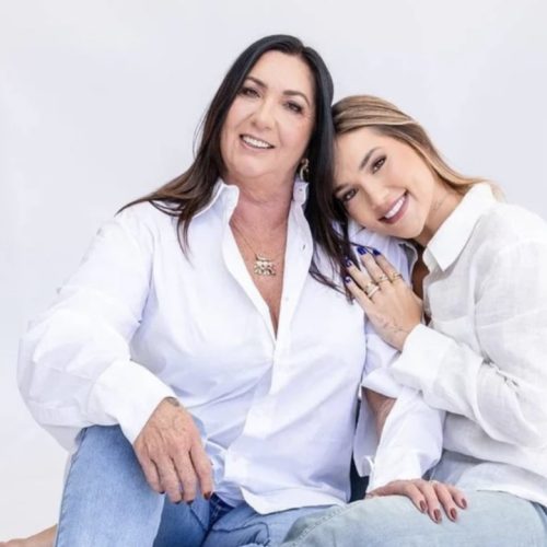 Mãe de Virginia Fonseca é hospitalizada após acidente de carro em Goiânia