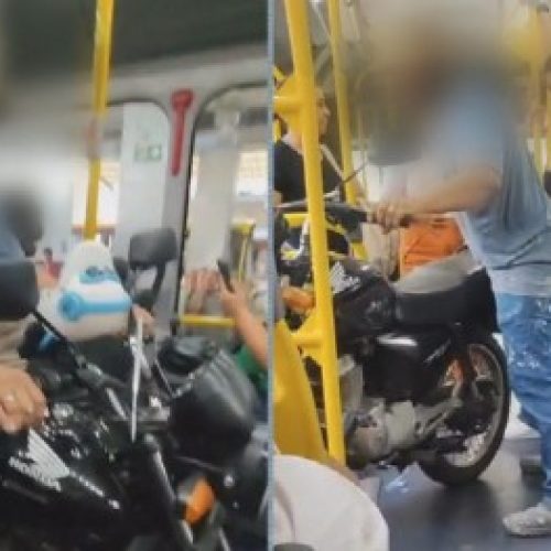 Homem é flagrado entrando em ônibus de Goiânia carregando motocicleta