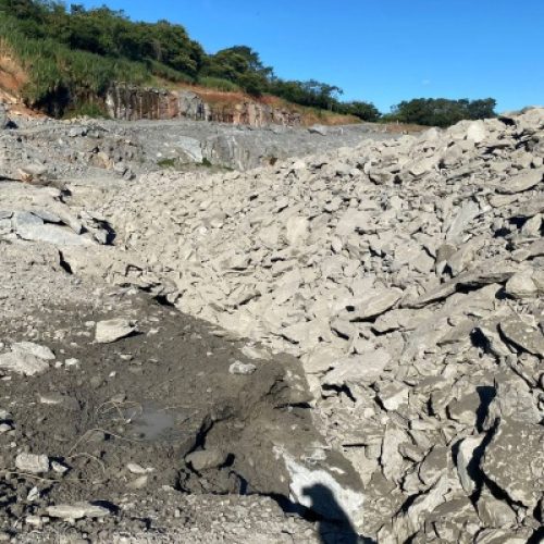 Pedreira da Prefeitura de Goiânia vende brita até 5 vezes mais cara que o mercado, aponta nova secretaria
